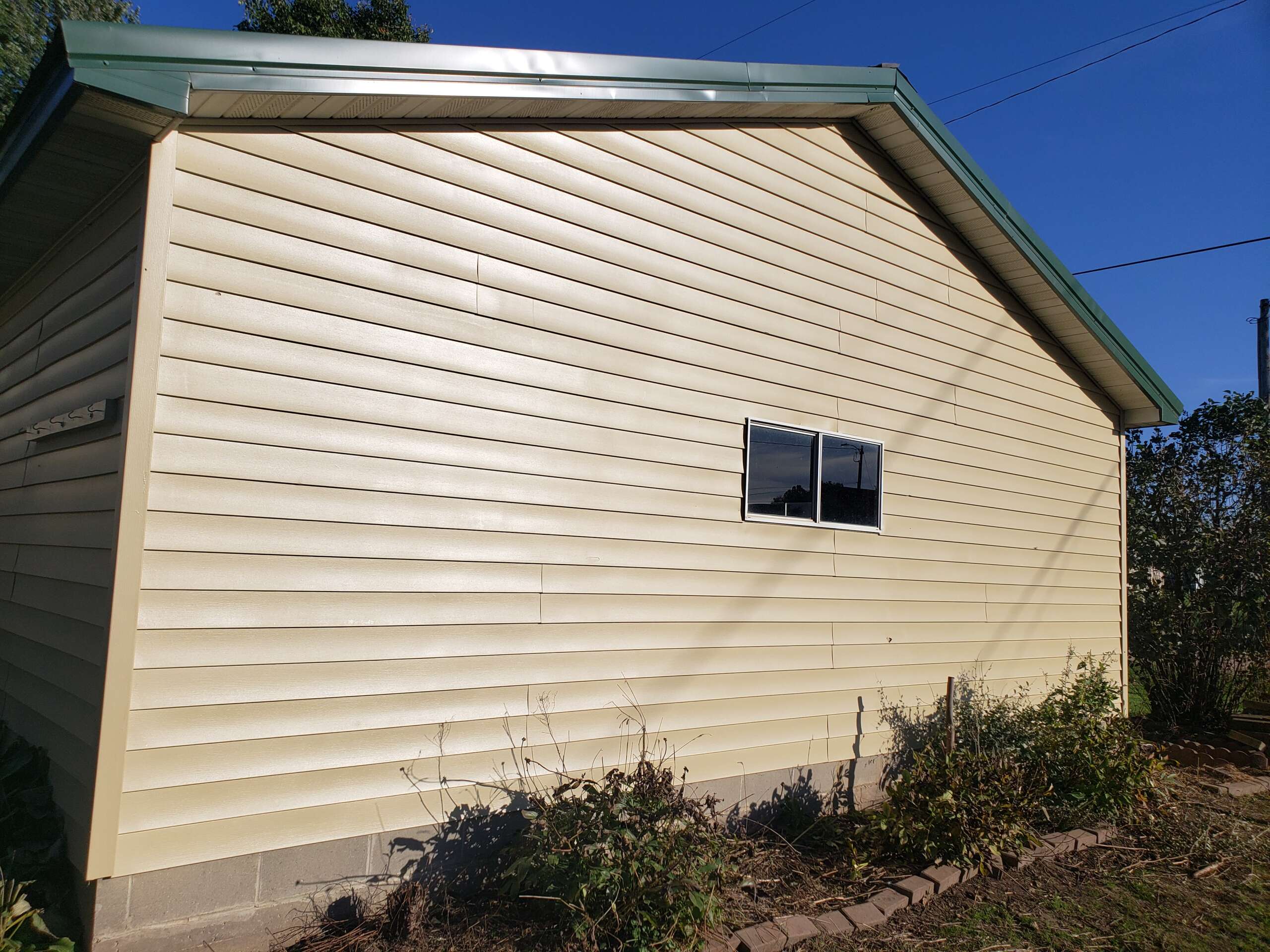 After Painting Boone Garage, Great Plains Painting