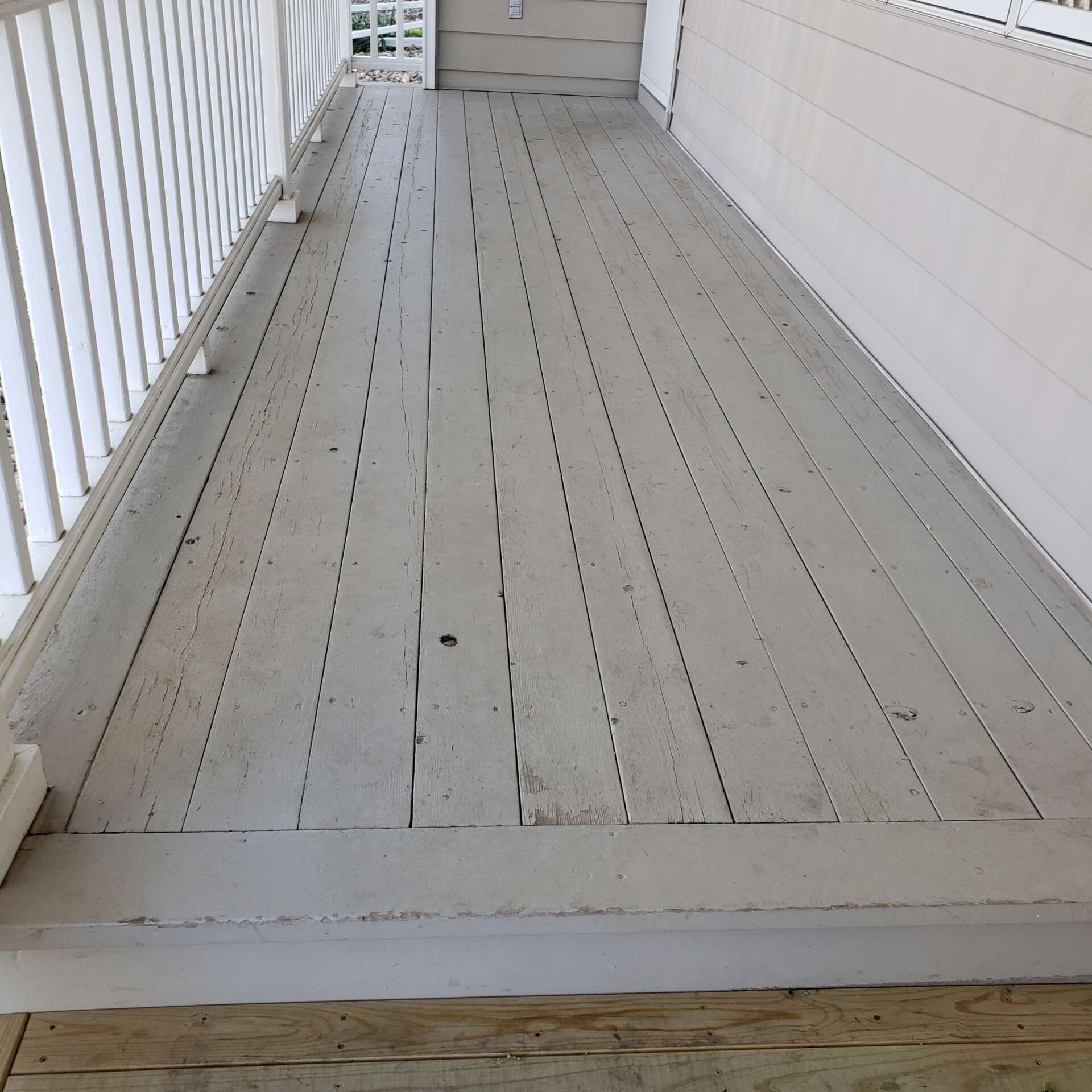 Before Exterior Porch Paint